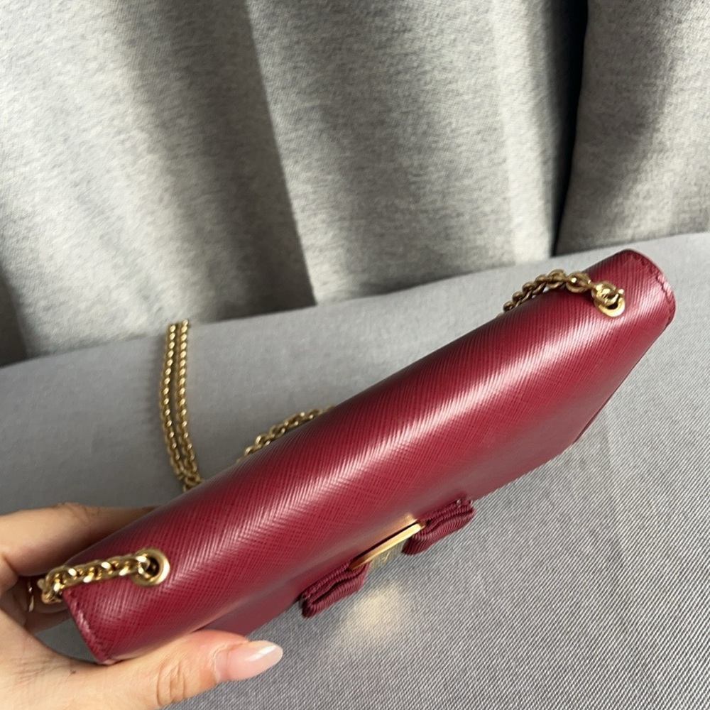 Salvatore Ferragamo Burgundy Crossbody Bag with Gold Chain - Picture 12 of 12
